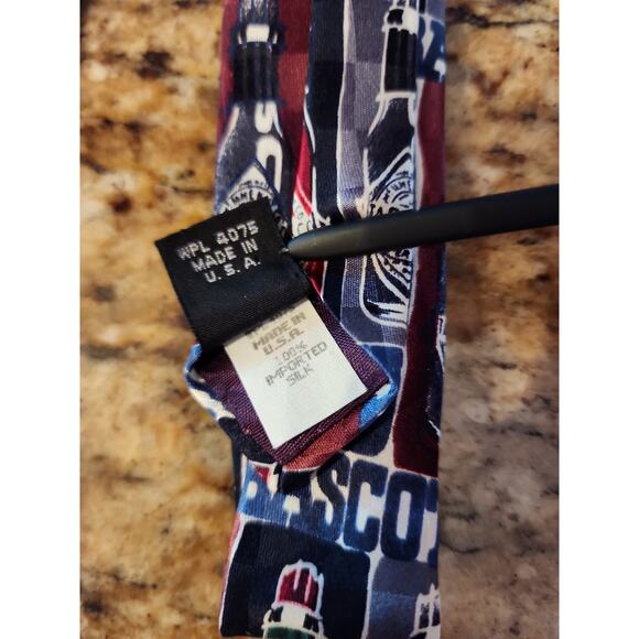 TABASCO Hot Sauce  Men's 100% Silk Neck Tie - Picture 5 of 5